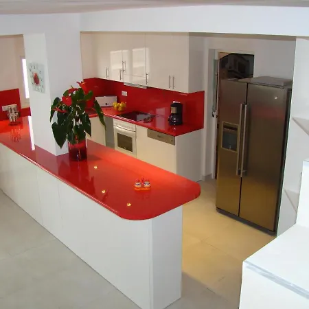 Magnifique Bed & Breakfast Rosas